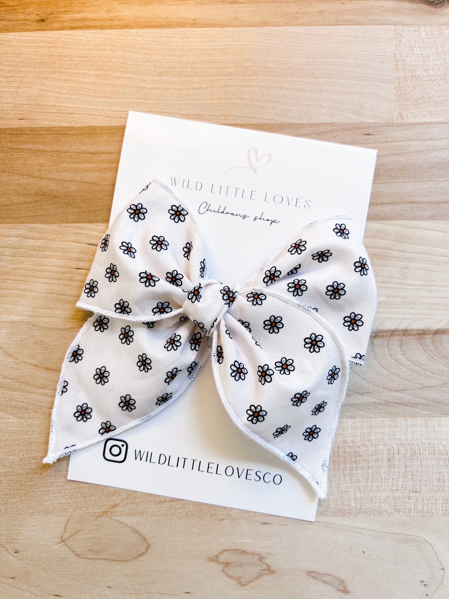 Floral fable bow