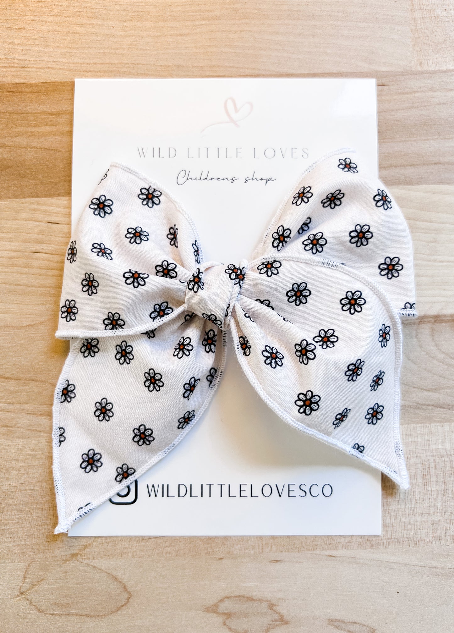 Floral fable bow